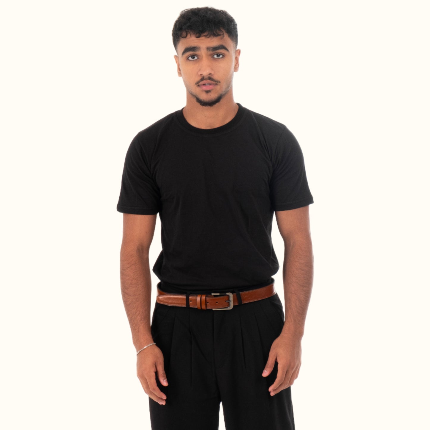 Black Basic T-Shirt(Uni Sex)